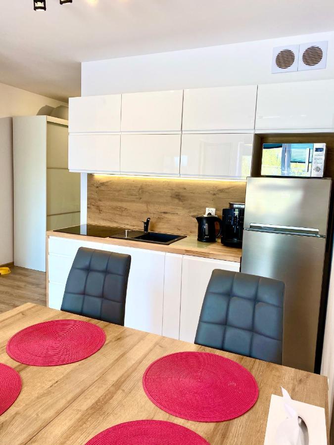 Apartament „Nova Polana” Kolobrzeg Polanki Park Exteriör bild