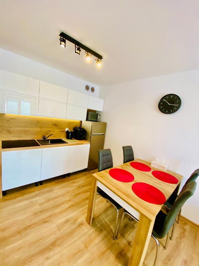 Apartament „Nova Polana” Kolobrzeg Polanki Park Exteriör bild